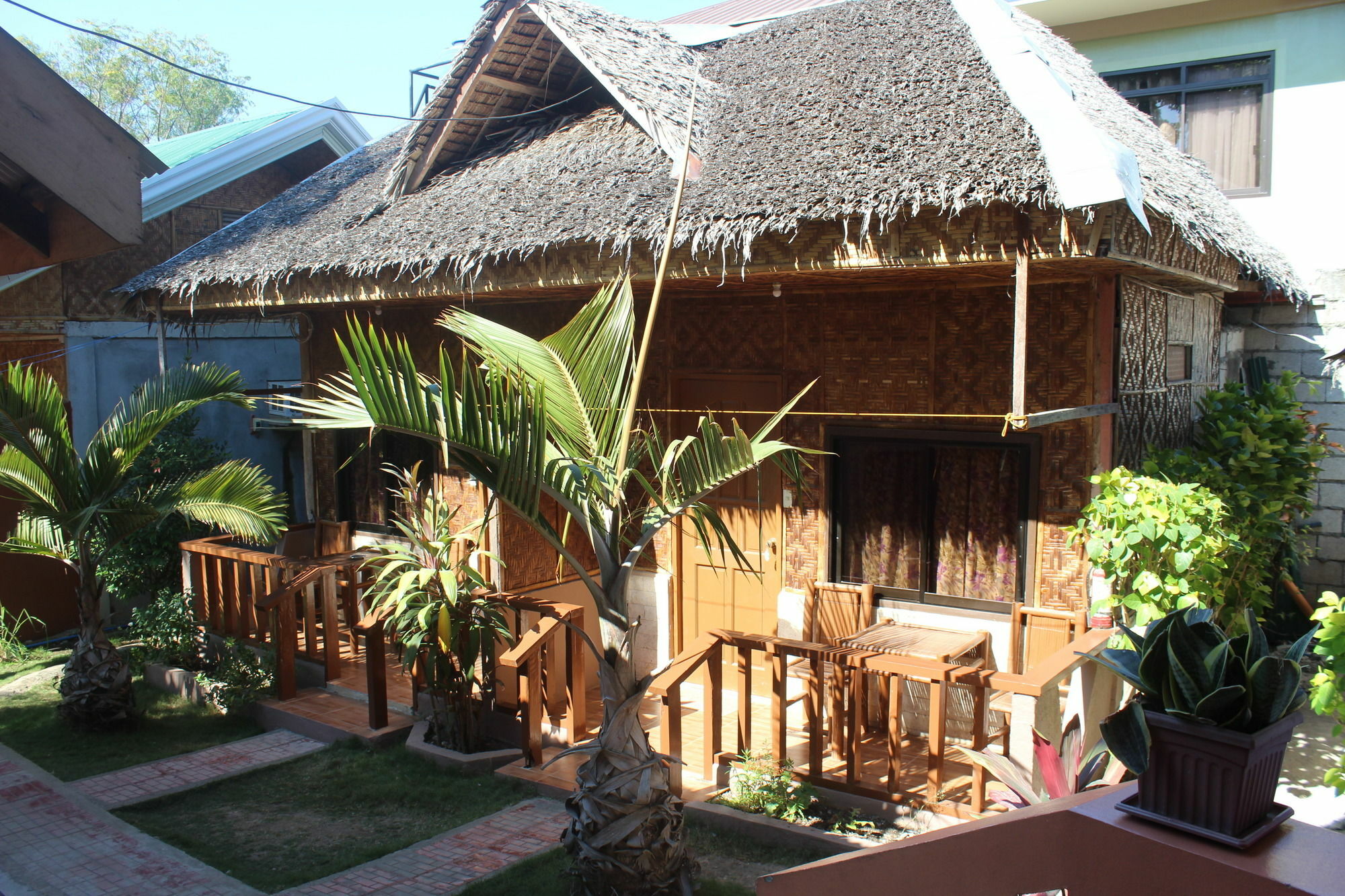 Alona Grove Tourist Inn Tawala  Exterior foto