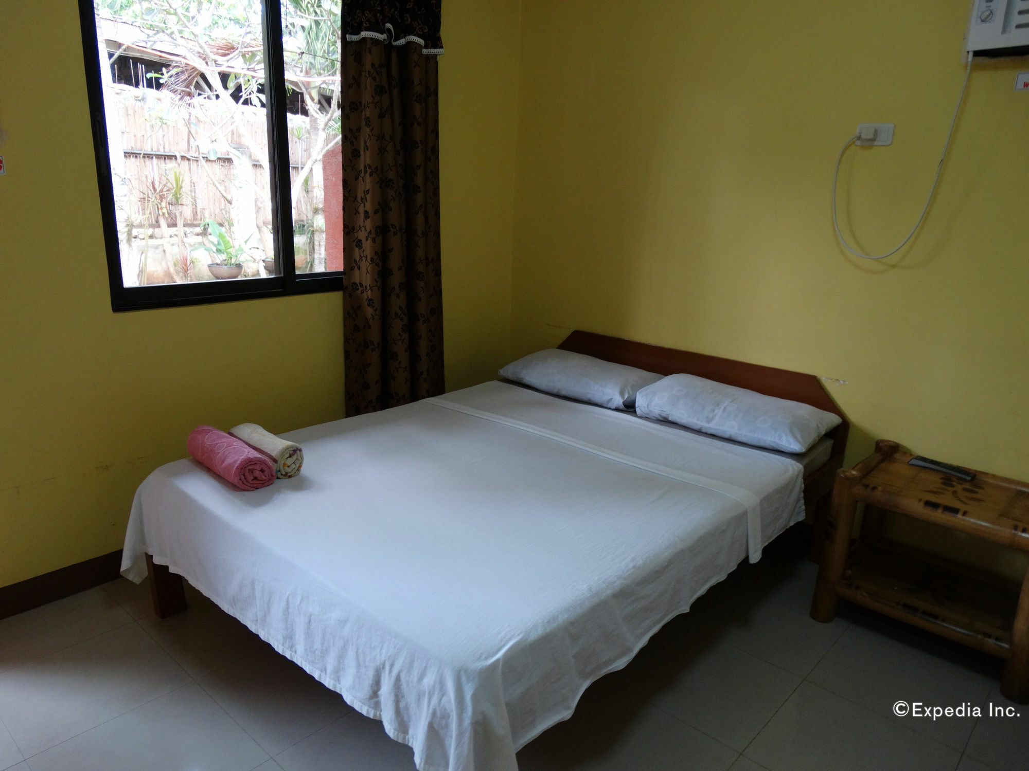Alona Grove Tourist Inn Tawala  Exterior foto