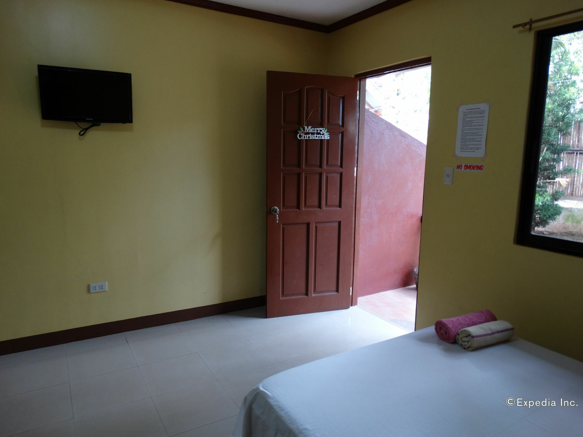 Alona Grove Tourist Inn Tawala  Exterior foto