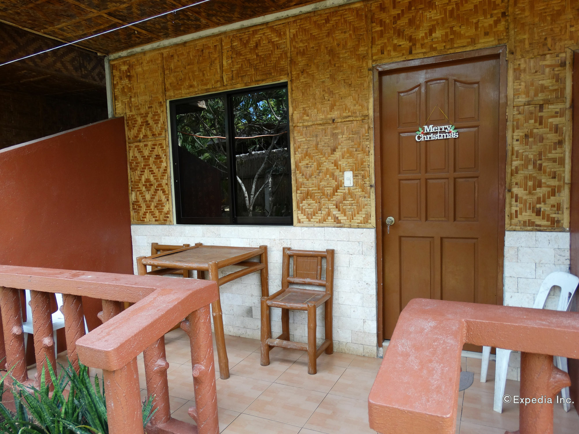 Alona Grove Tourist Inn Tawala  Exterior foto